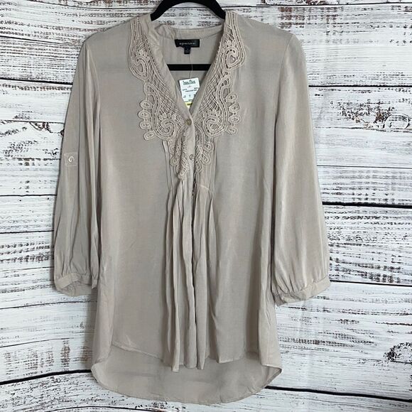 Spence Top Womens Size Small V neck Roll up sleeves boho embroidered Blouse New - Picture 1 of 11